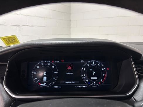 Used 2020 Land Rover Range Rover Sport HST image 19