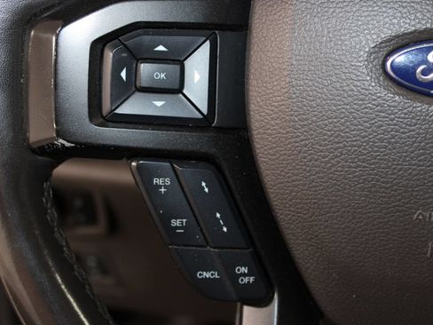 Used 2020 Ford Expedition Limited w/ Equipment Group 302A AWD/4WD image 23