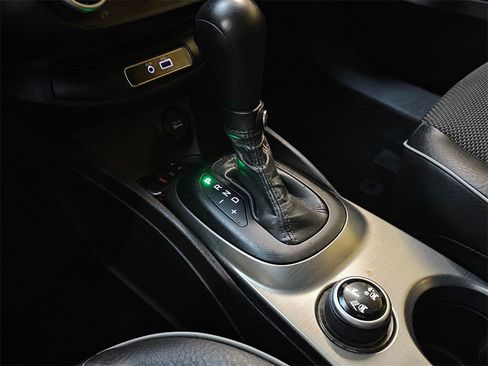 Used 2017 FIAT 500X Trekking image 26