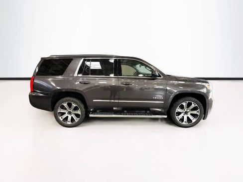 Used 2017 Chevrolet Tahoe LT w/ LT Signature Package AWD/4WD image 5
