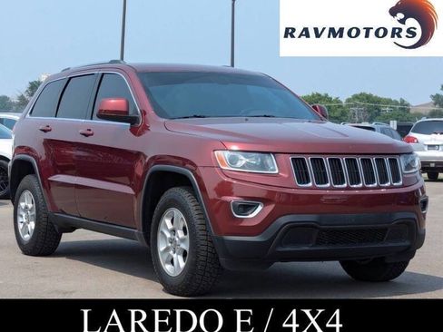 Used 2016 Jeep Grand Cherokee Laredo w/ Quick Order Package 23E image 1