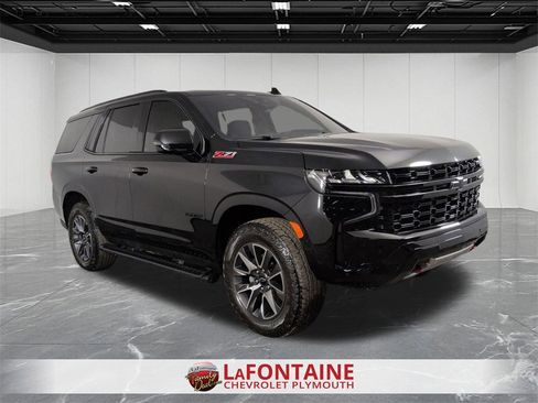 Used 2024 Chevrolet Tahoe Z71 w/ Luxury Package image 2