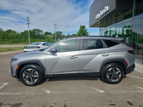 Certified 2025 Hyundai Tucson SEL AWD/4WD image 2