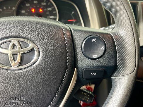 Used 2014 Toyota RAV4 XLE FWD image 18