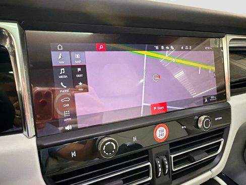 New 2026 Porsche Macan AWD/4WD image 14