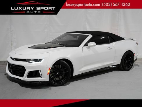 Used 2023 Chevrolet Camaro ZL1 RWD image 1