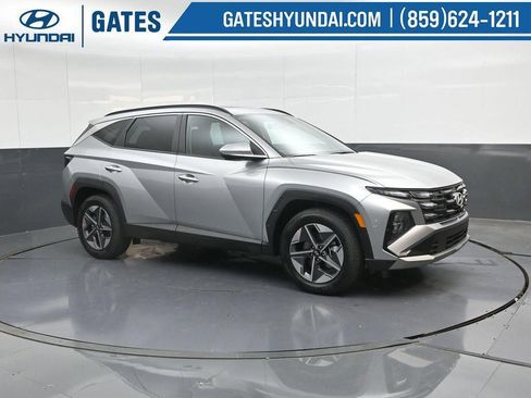 New 2026 Hyundai Tucson SEL image 1