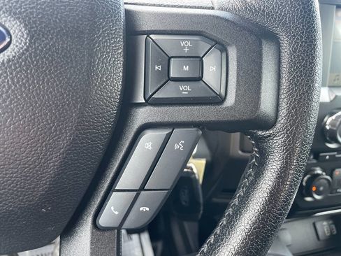 Used 2016 Ford F150 XLT w/ Equipment Group 302A Luxury image 40