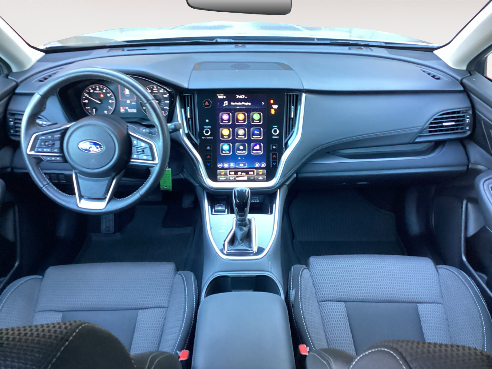 Certified 2025 Subaru Outback Premium AWD/4WD image 10