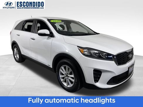 Used 2020 Kia Sorento AWD V6 image 7