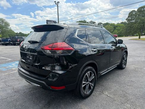 Used 2018 Nissan Rogue SL w/ Premium Package AWD/4WD image 7