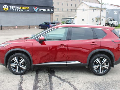 Certified 2023 Nissan Rogue SL w/ SL Premium Package AWD/4WD image 2