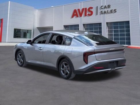Used 2025 Kia K4 FWD image 9