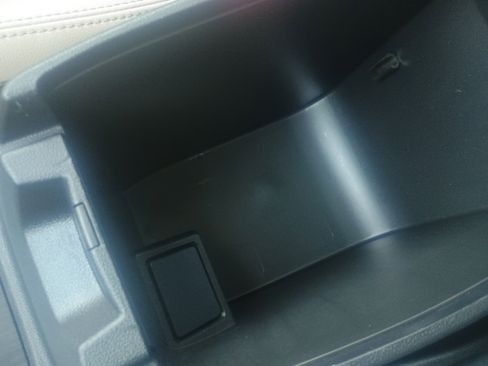 Used 2021 Ford Escape SEL w/ Technology Package image 31