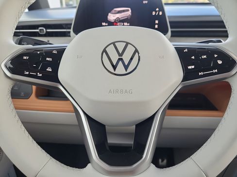 New 2025 Volkswagen ID. Buzz 1st Edition image 10