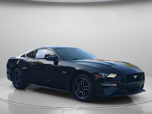 Certified 2022 Ford Mustang GT Premium RWD image 38