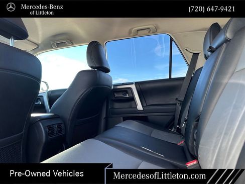 Used 2020 Toyota 4Runner 4WD image 18