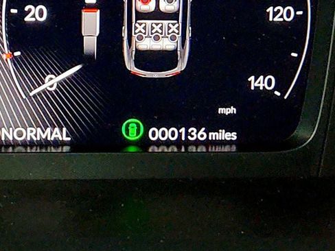 Used 2025 Acura ADX FWD image 16