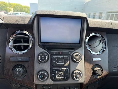 Used 2016 Ford F350 Lariat w/ Chrome Package AWD/4WD image 16