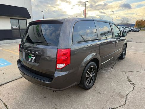 Used 2015 Dodge Grand Caravan SE w/ Quick Order Package 29E SE image 15