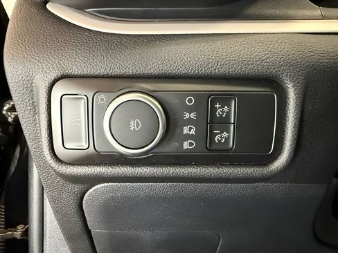 Certified 2024 Ford Explorer XLT w/ Equipment Group 202A AWD/4WD image 23