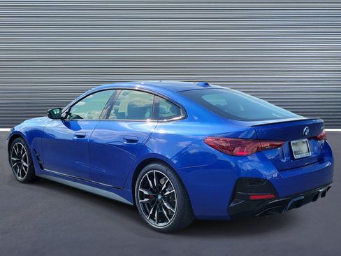New 2026 BMW M440i w/ Premium Package RWD image 4