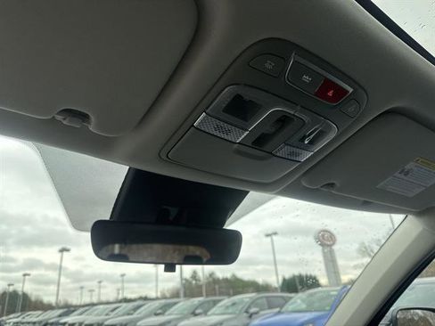 New 2025 Kia Telluride S image 14