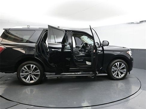 Used 2020 Ford Expedition Platinum image 29