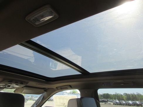 New 2026 GMC Yukon XL Denali AWD/4WD image 14