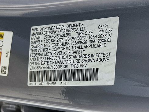 Used 2025 Honda Pilot Touring image 12