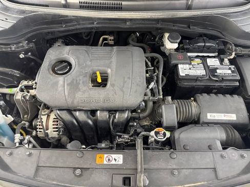 Used 2022 Kia Soul LX w/ Technology Package FWD image 17