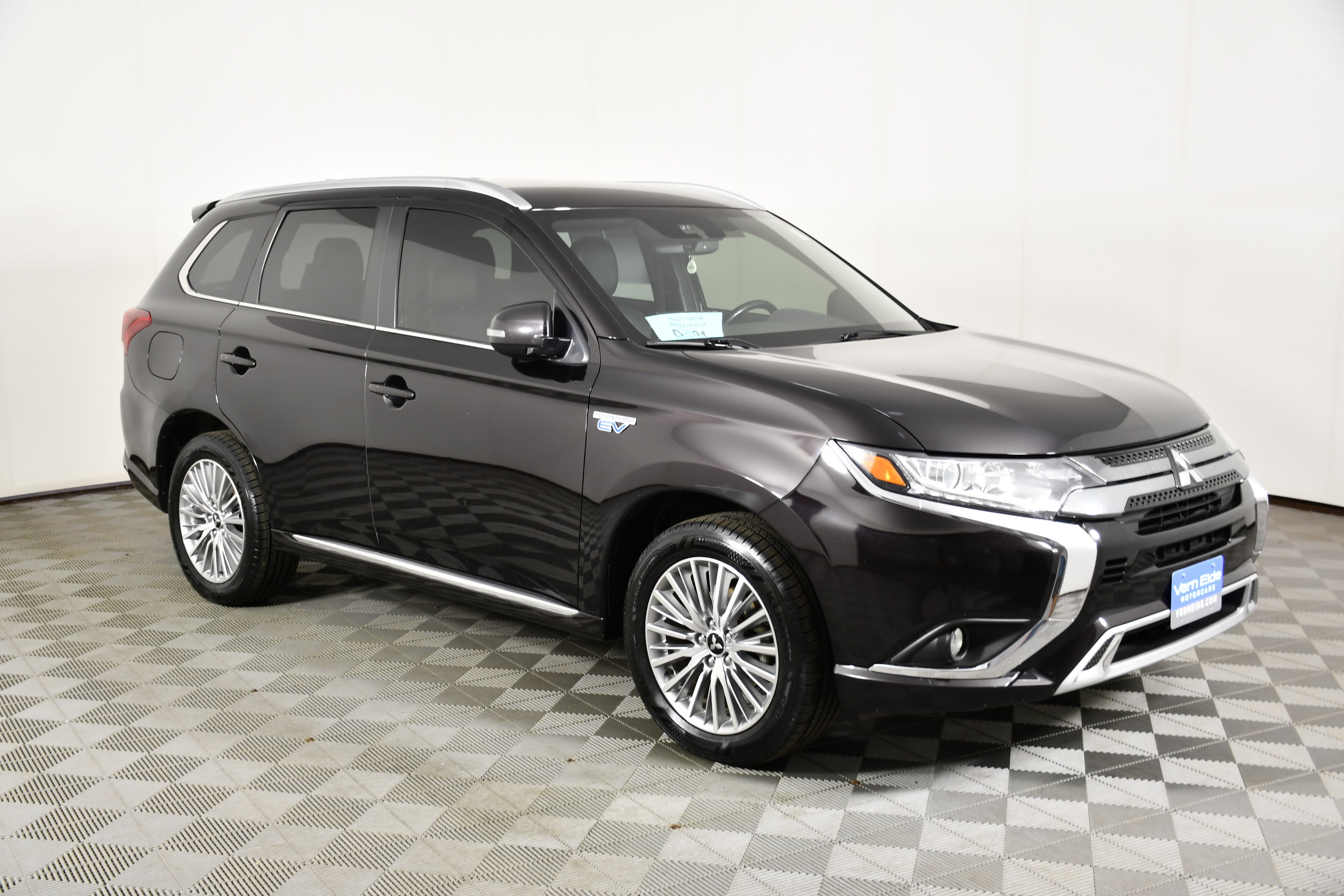 Used 2020 Mitsubishi Outlander SEL AWD/4WD image 4