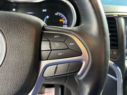 Used 2018 Jeep Grand Cherokee Limited w/ Trailer Tow Group IV image 20