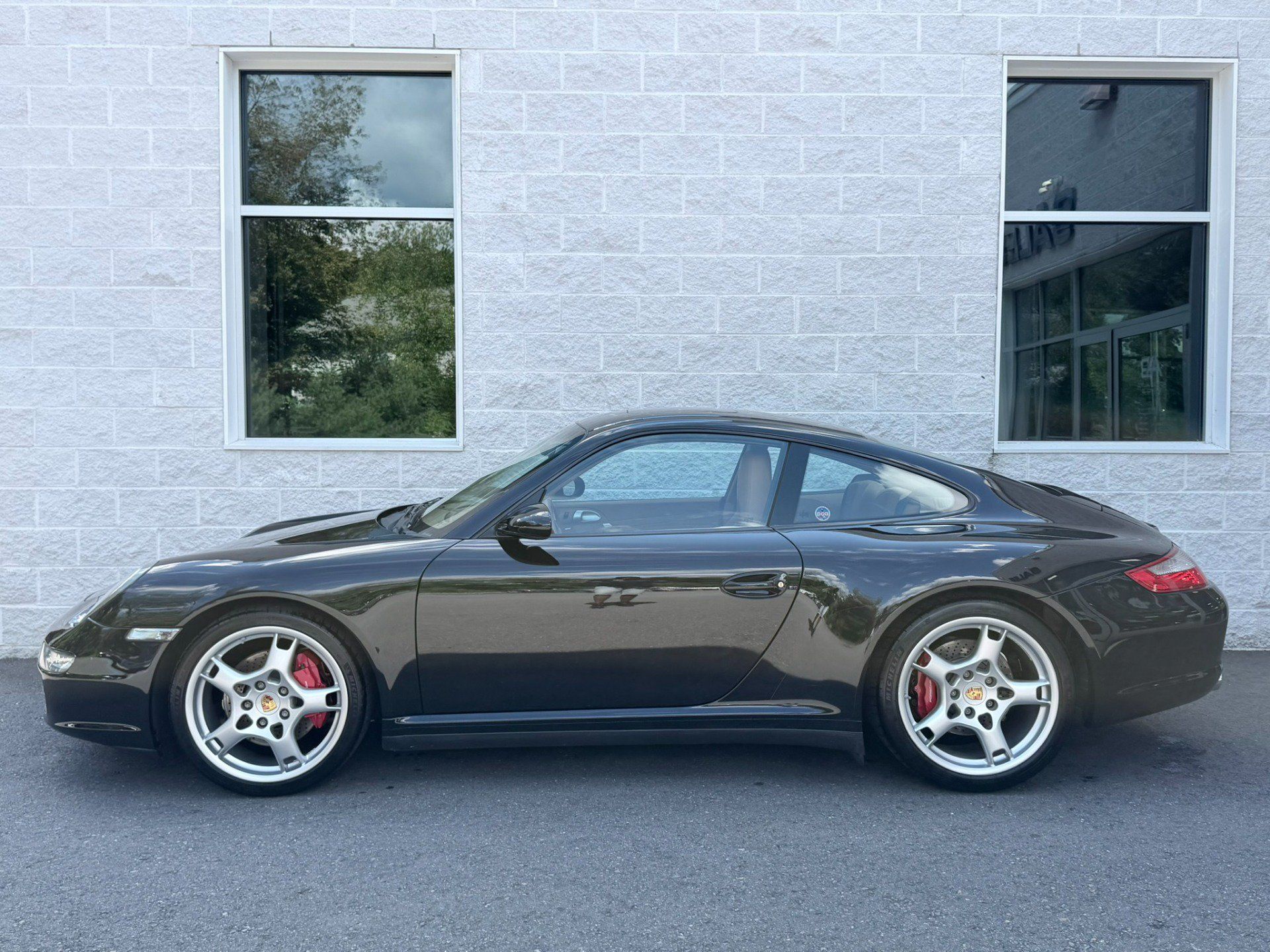 Used 2006 Porsche 911 Carrera 4S AWD/4WD image 5