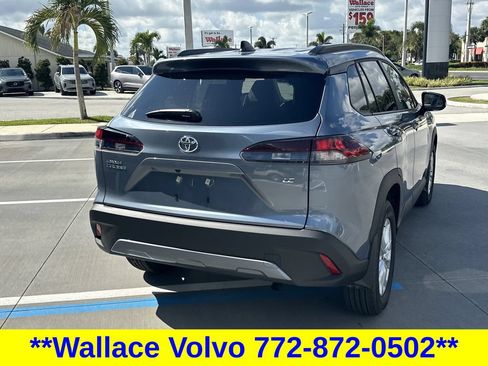 Used 2026 Toyota Corolla Cross LE FWD image 7