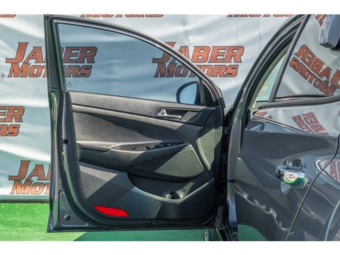 Used 2016 Hyundai Tucson Limited w/ Option Group 03 FWD image 31
