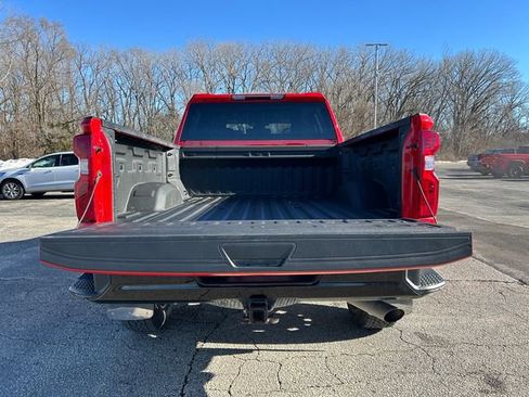 Used 2024 Chevrolet Silverado 2500 Custom w/ Custom Convenience Package image 17