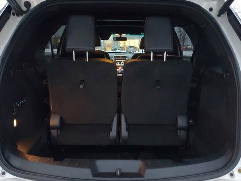 Used 2016 Ford Explorer Sport w/ Equipment Group 401A image 28