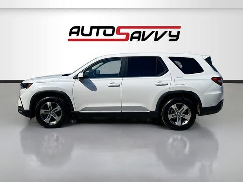 Used 2023 Honda Pilot EX-L image 4