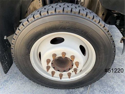 Used 2015 Ford F450 XL image 19