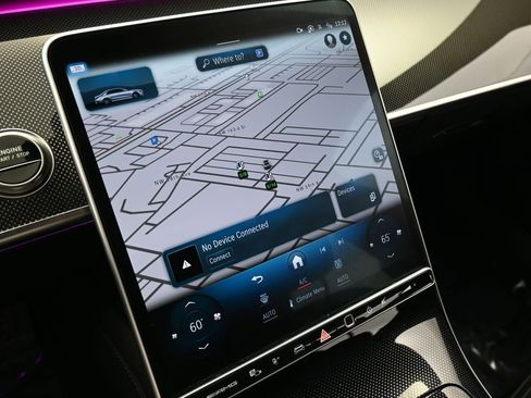 Used 2025 Mercedes-Benz S 63 AMG S image 27