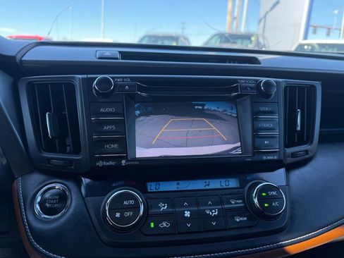 Used 2018 Toyota RAV4 SE w/ Power Extra Value Package image 18