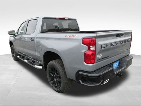 New 2026 Chevrolet Silverado 1500 Custom Trail Boss w/ LPO, Dark Essentials Package image 3