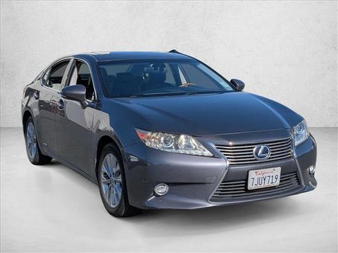 Used 2015 Lexus GS 350 w/ F Sport Package image 3