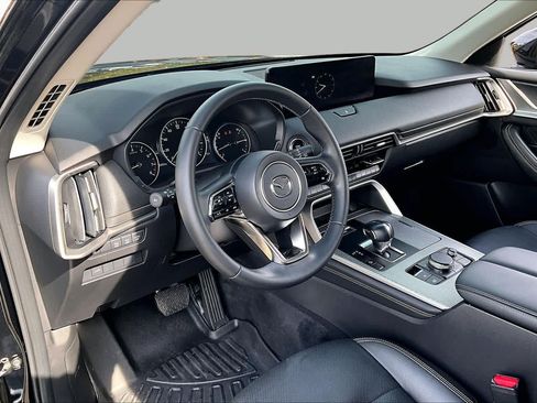 Used 2025 MAZDA CX-90 3.3 Turbo w/ Preferred Package AWD/4WD image 17