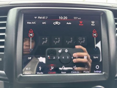 Used 2018 RAM 1500 Rebel w/ Luxury Group image 32