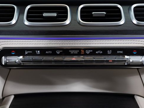 Used 2022 Mercedes-Benz GLE 350 4MATIC image 20