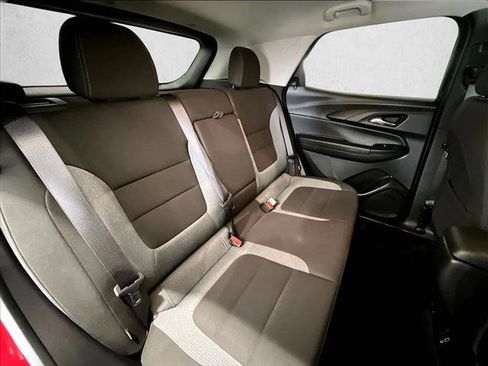 Used 2024 Chevrolet TrailBlazer LT w/ Convenience Package FWD image 29