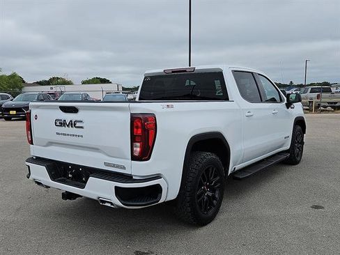 Used 2024 GMC Sierra 1500 Elevation AWD/4WD image 5