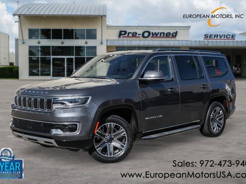 Used 2022 Jeep Wagoneer Series III w/ Convenience Group I image 1